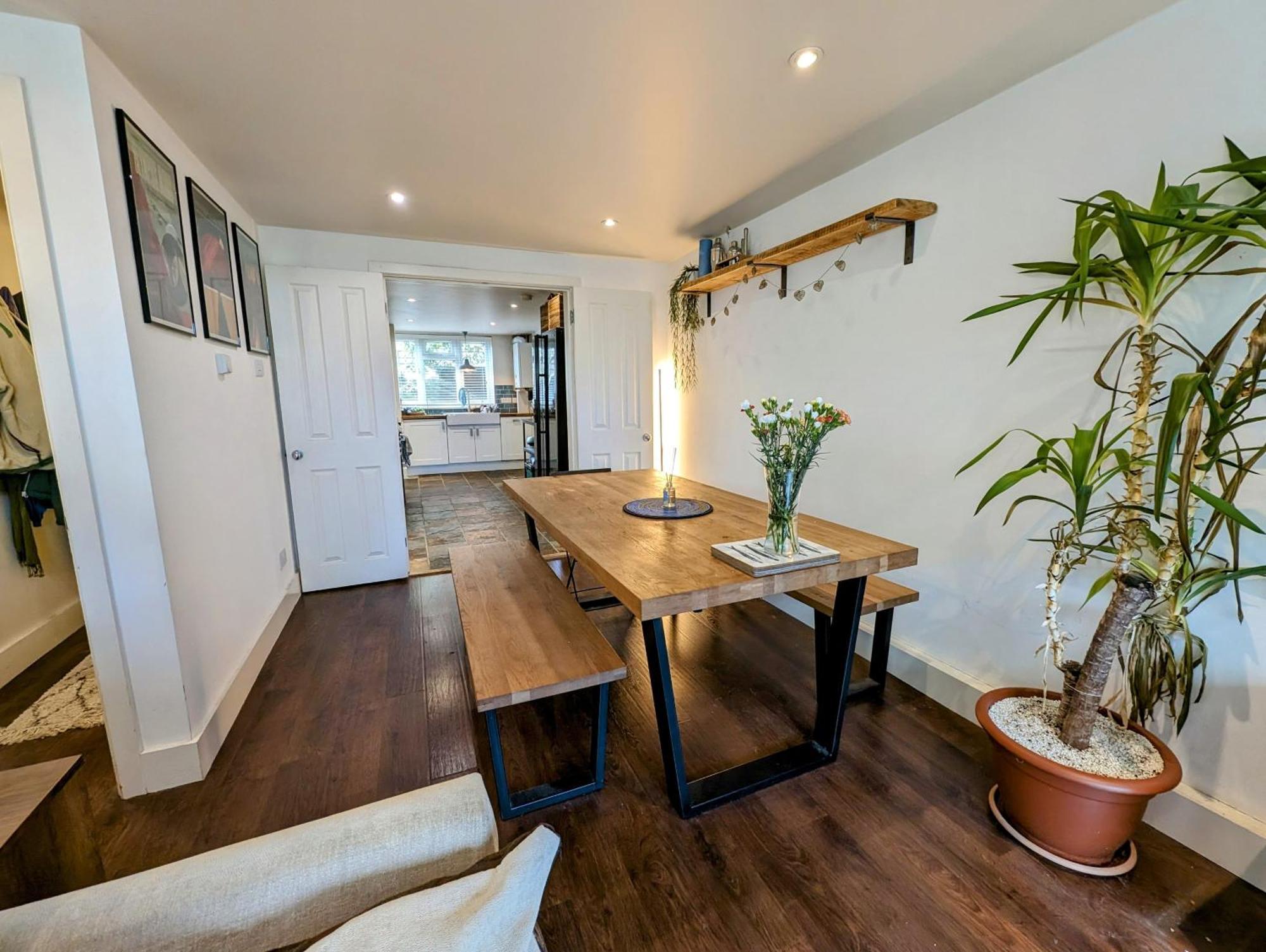 Modern Well Presented Apartment With Garden London Exterior foto